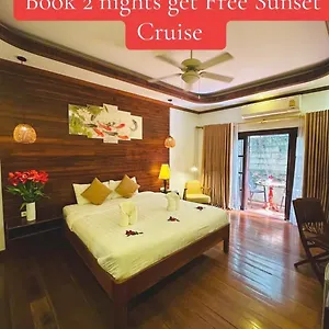 Hotel Mekong Charm River View